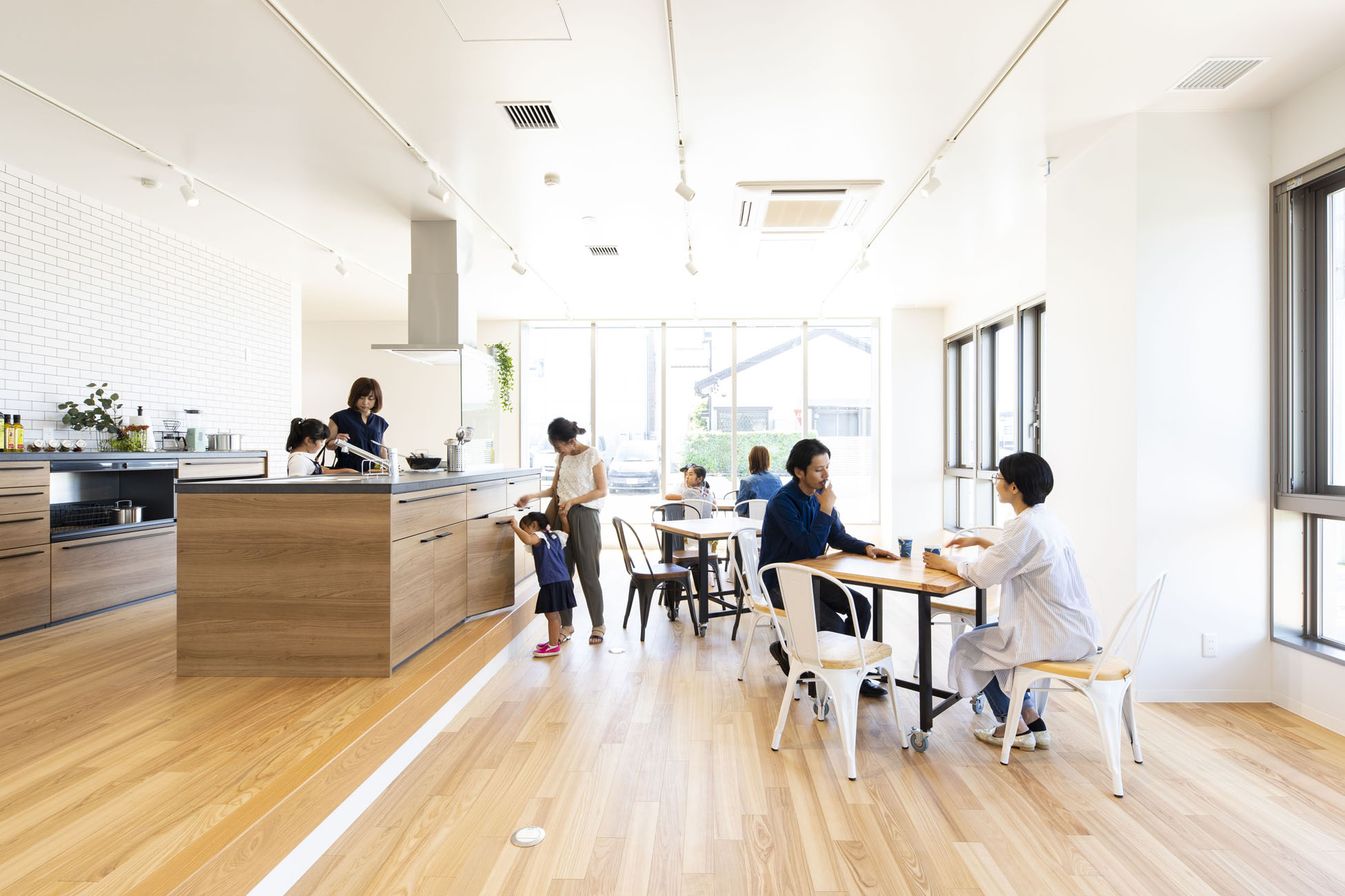 注文住宅　展示場　内観