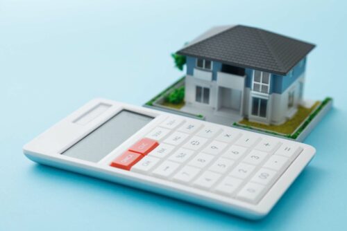「新築一戸建てにかかる費用は？内訳やエリア別の相場、資金計画のポイントについて解説」のアイキャッチ画像