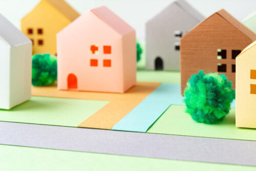 「旗竿地とは？後悔した理由や事例、メリット｜購入するときの注意点を解説」のアイキャッチ画像